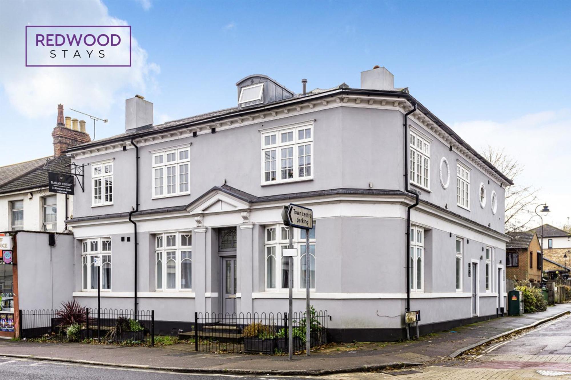 1 Bed 1 Bath Town Center Apartments For Corporates & Contractors, Wifi, Netflix And Parking On Selected Units By Redwood Stays Aldershot Luaran gambar