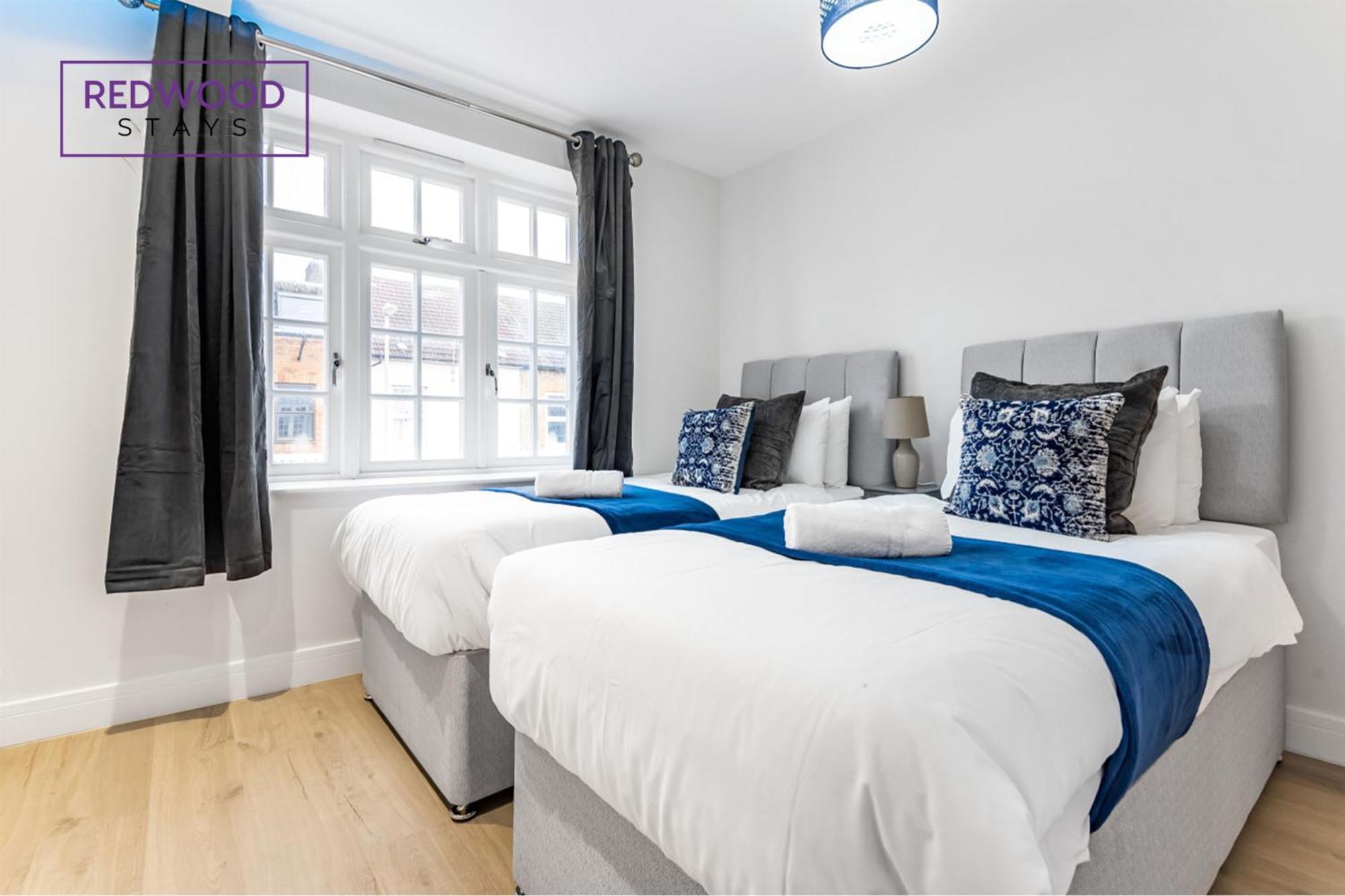 1 Bed 1 Bath Town Center Apartments For Corporates & Contractors, Wifi, Netflix And Parking On Selected Units By Redwood Stays Aldershot Luaran gambar
